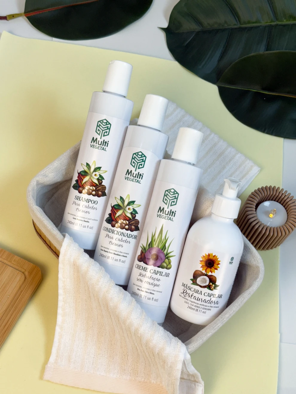 Linha Multi Vegetal para cabelos escuros
